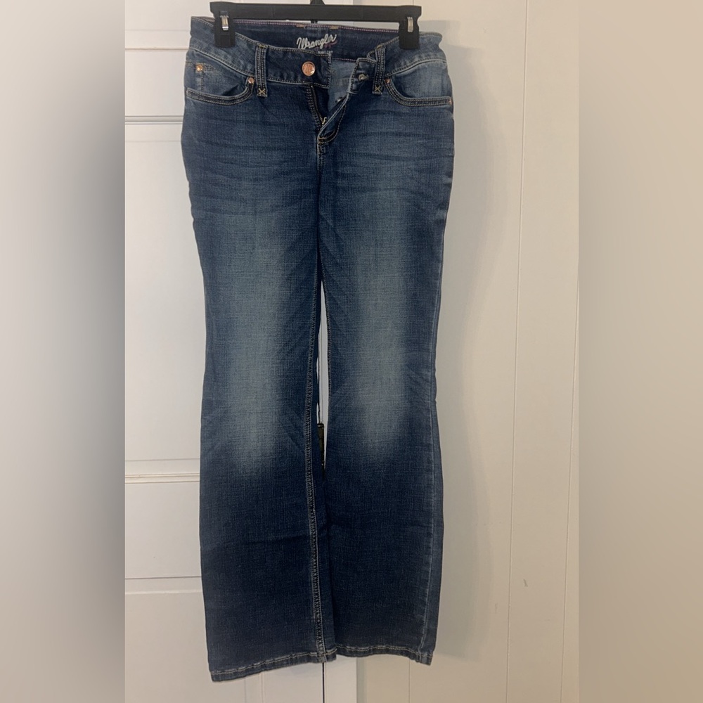 Wrangler boot cut size 3